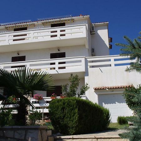 Apartmani Antonia Novalja Exterior foto